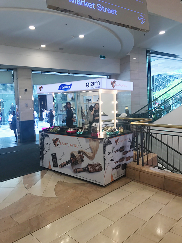 Glam Pop up Store